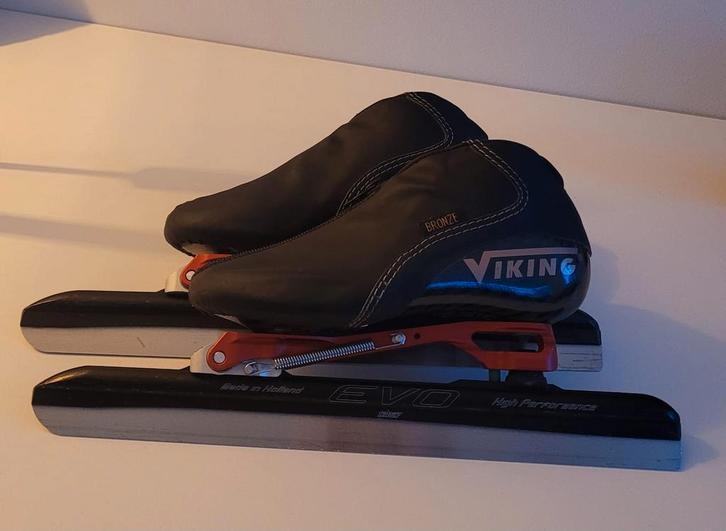 Viking Bronze met Evo Klaponderstel-maat 33, zeer netjes., Sport en Fitness, Schaatsen, Zo goed als nieuw, Noren, Viking, Klapschaats