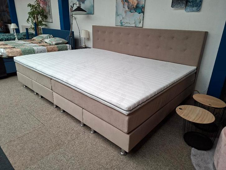 NU Exclusief familie bed boxspring xxxl 280x200cm met topper, Huis en Inrichting, Slaapkamer | Boxsprings, Nieuw, Overige maten