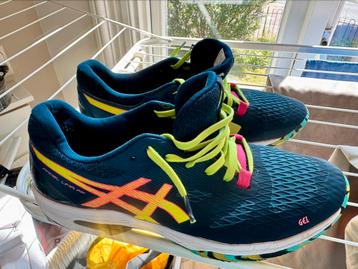 Padelschoenen van Asics mt.47! Valt als een maat 46 beschikbaar voor biedingen