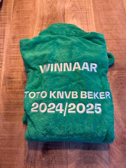 Badjas Bekerfinale Go Ahead Eagles - AZ, Verzamelen, Sportartikelen en Voetbal, Zo goed als nieuw, Shirt, Overige binnenlandse clubs