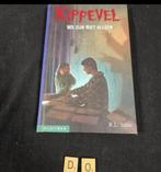 Kippevel: We zijn niet alleen - R.L. Stine, Ophalen of Verzenden, Gelezen, Nederland
