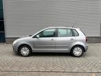 Volkswagen Polo 1.4 16V 59KW 2007 Grijs, Voorwielaandrijving, 4 cilinders, Handgeschakeld, 1000 kg