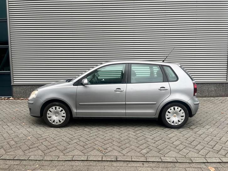 Volkswagen Polo 1.4 16V 59KW 2007 Grijs, Auto's, Volkswagen, Particulier, Polo, Benzine, Euro 4, D, Hatchback, Handgeschakeld