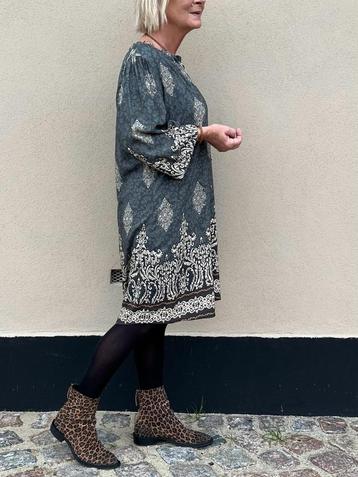 Aumora tuniek jurk 2 XL green beschikbaar voor biedingen