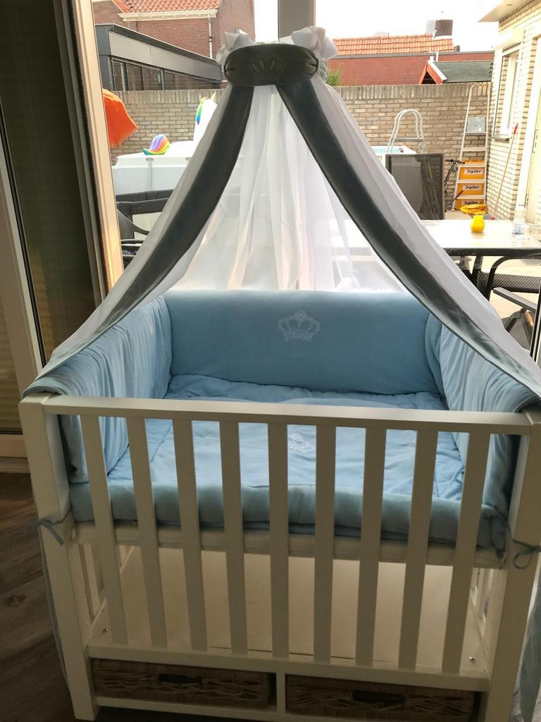 Box bekleding baby blauw royal baby, Kinderen en Baby's, Ophalen of Verzenden, Zo goed als nieuw