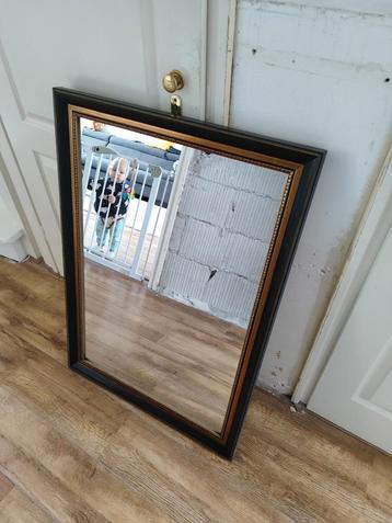 Spiegel rechthoekig 71.5 x 101 cm beschikbaar voor biedingen