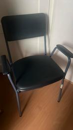 Hulpmiddelen  toilet stoel met armsteunen, Ophalen, Zo goed als nieuw