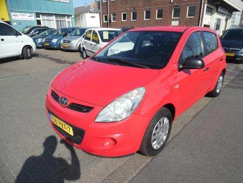 Hyundai i20  apk 1.26 1.2i Active airco, Auto's, Hyundai, i20, ABS, Airbags, Boordcomputer, Elektrische ramen, Radio, Startonderbreker