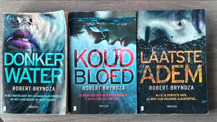 Robert Bryndza - Erika Foster Serie (3 boeken), Boeken, Thrillers, Gelezen, Nederland, Ophalen of Verzenden