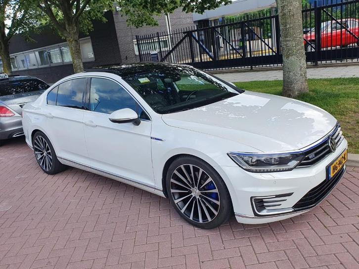Volkswagen Passat 1.4 TSI GTE FULL OPTION 2DE EIGENAAR!!!, Auto's, Volkswagen, Particulier, Passat, 360° camera, ABS, Achteruitrijcamera