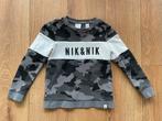 Nik & Nik leuke grijze sweater met army print maat 6/116, Gebruikt, Trui of Vest, Nik&Nik, Ophalen of Verzenden