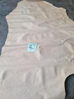 Leren lap creme / beige, Hobby en Vrije tijd, Stoffen en Lappen, Ophalen of Verzenden