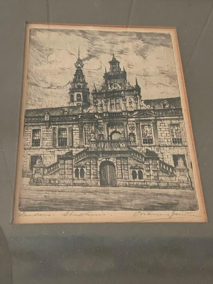 Oude gravure Stadhuis van Leiden ingelijst stadsgezicht, Antiek en Kunst, Kunst | Etsen en Gravures, Ophalen