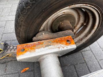 Aanhangwagen Onderstel met Wielen beschikbaar voor biedingen