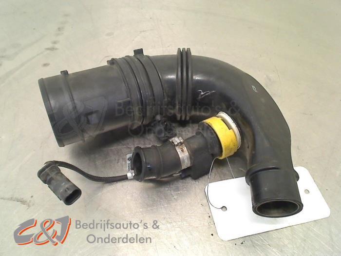 Luchthoeveelheidsmeter van een Fiat Doblo, Auto-onderdelen, Motor en Toebehoren, Fiat, Gebruikt, 3 maanden garantie, Ophalen of Verzenden