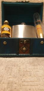 Blauwe houten kistje met inhoud, Gebruikt, Blauw, Ophalen of Verzenden, Met slot