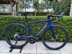 Nieuwe Trek Madone SL 5 Gen 8 2025 - Hex Blue Maat M, Fietsen en Brommers, Fietsen | Racefietsen, Carbon, Nieuw, Meer dan 20 versnellingen