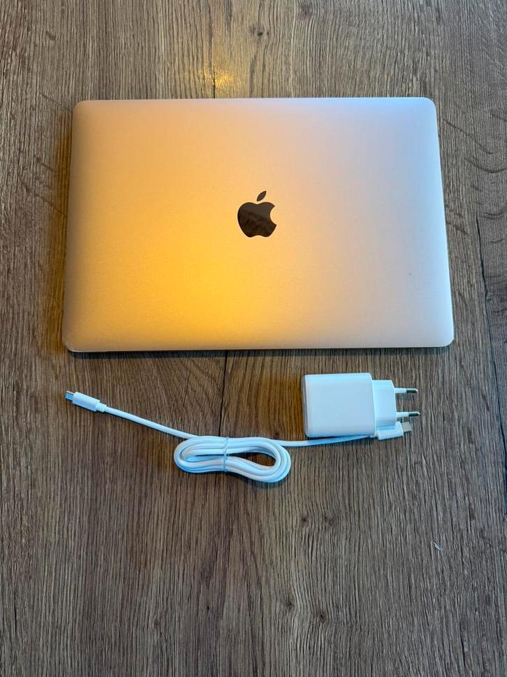 Macbook Air M1 Pink - 2020 - 8GB / 256GB - Met lader, Computers en Software, Apple Macbooks, Zo goed als nieuw, MacBook Air, 13 inch