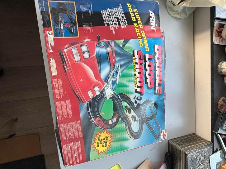 Vintage ARIN racebaan –Lamborghini Countach compleet in doos, Kinderen en Baby's, Speelgoed | Racebanen, Zo goed als nieuw, Elektrisch