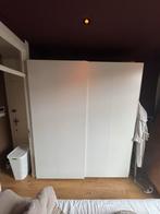 IKEA PAX Witte kledingkast met schuifdeuren 200x236x60, Huis en Inrichting, Kasten | Kledingkasten, Ophalen, Overige materialen