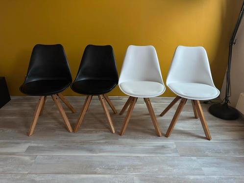 Eetkamerstoel kuipstoel, Huis en Inrichting, Stoelen, Zo goed als nieuw, Vier, Hout, Overige kleuren, Ophalen