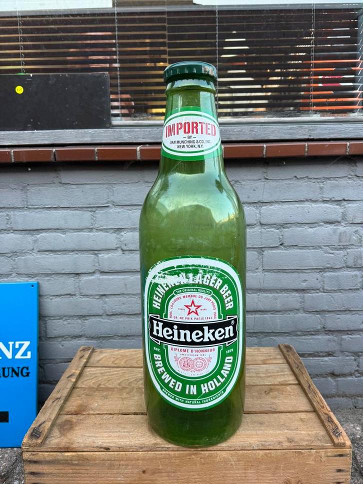 Grote oude reclame fles Heineken bier, Verzamelen, Biermerken, Gebruikt, Reclamebord, Plaat of Schild, Heineken, Ophalen