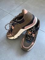 BullBoxer sneakers maat 38 zgan, Bruin, Ophalen of Verzenden, Bullboxer, Sneakers of Gympen