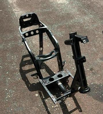 Piaggio zip 2020 iget snor frame zonder wok beschikbaar voor biedingen
