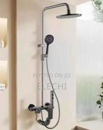 Nieuwe regendouche in doos Chroom en Gun metal gray, Ophalen of Verzenden, Zo goed als nieuw, Chroom, Douche