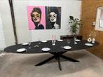 Mooie zwart eiken ovale eettafel!, Huis en Inrichting, Tafels | Eettafels, Nieuw, Ophalen