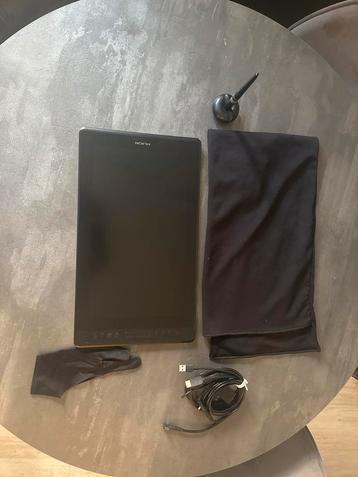 Huion Kamvas Pro 16 - Tekentablet met accessoires beschikbaar voor biedingen
