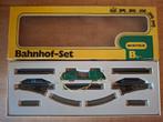 Minitrix Bahnhof-set - N Spoor, Hobby en Vrije tijd, Modeltreinen | H0, Gebruikt, Gelijkstroom, Trix, Rails