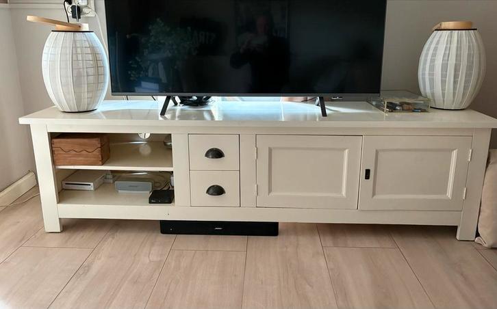 Tv Meubel Landelijk Wit 200cm, Huis en Inrichting, Kasten | Televisiemeubels, Gebruikt, Minder dan 100 cm, 150 tot 200 cm, 25 tot 50 cm