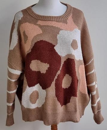 BPC Selection bruine trui met bloemen mt. 52/54 beschikbaar voor biedingen