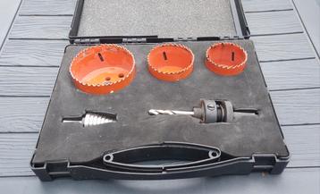 Busboren set, voor dashboardklokken, 52/60/80 mm. beschikbaar voor biedingen