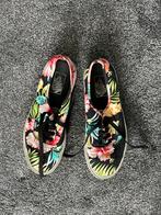 Vans schoenen, Zwart, Ophalen of Verzenden, Sneakers of Gympen, Gedragen