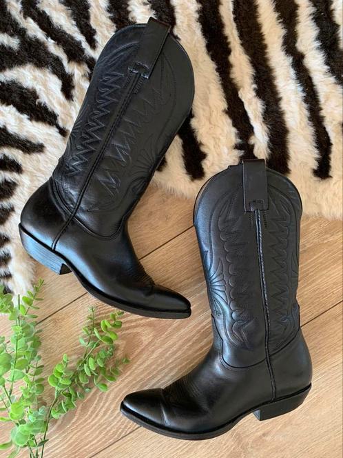 Botas Romero cowboylaarzen 38 western boots bohemian laarzen, Kleding | Dames, Schoenen, Zo goed als nieuw, Hoge laarzen, Zwart