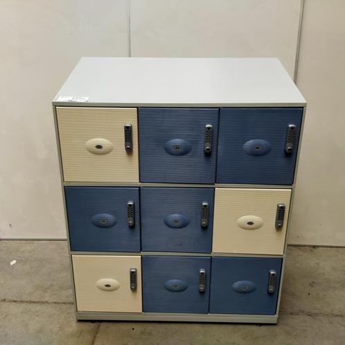 9-deurs Sonesto lockerkast met elektronisch codeslot, Huis en Inrichting, Kasten | Lockerkasten, Gebruikt