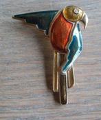 A23-18 prachtige kleuren broche papagaai, Ophalen of Verzenden, Nieuw, Overige kleuren, Zilver