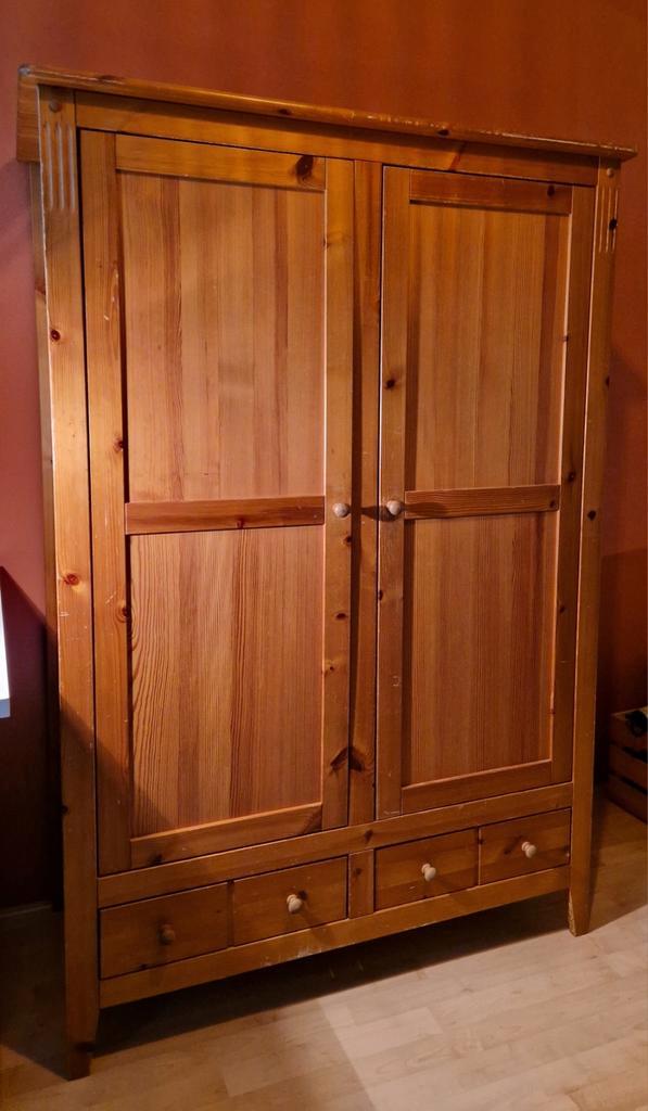 Vurenhouten kledingkast - 162x110cm, Huis en Inrichting, Kasten | Kledingkasten, Gebruikt, 150 tot 200 cm, 100 tot 150 cm, 50 tot 75 cm