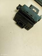 Handremschakelaar Renault Laguna 3632100001R, Auto-onderdelen, Dashboard en Schakelaars, Gebruikt, Ophalen of Verzenden