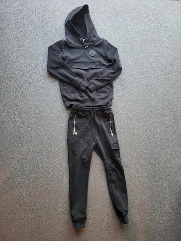 Trainingspak Tracksuit Black Bananas 128 beschikbaar voor biedingen