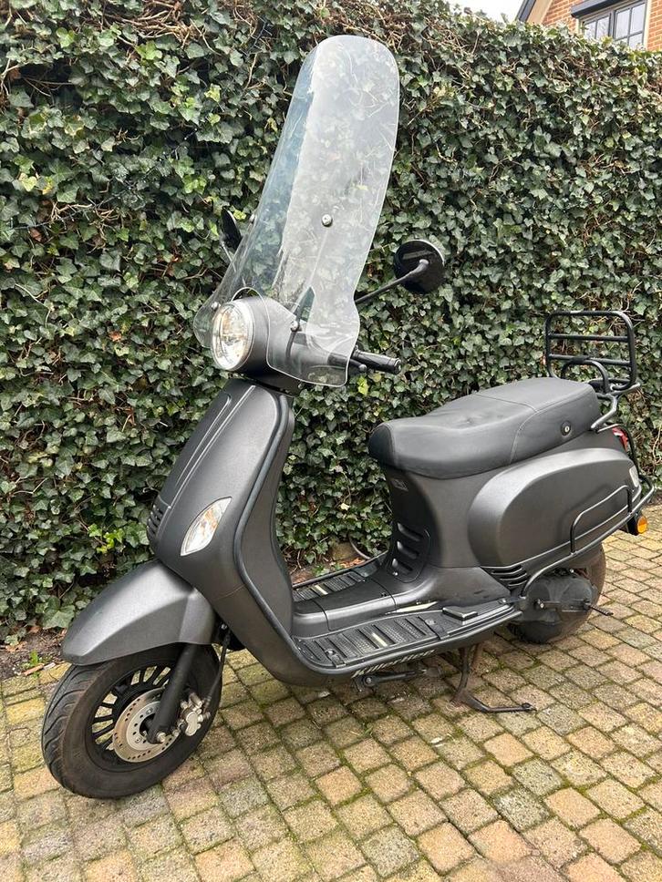 Killerbee VXL 2019 (Blauw kenteken), Fietsen en Brommers, Snorfietsen en Snorscooters, Zo goed als nieuw, Overige merken, Benzine