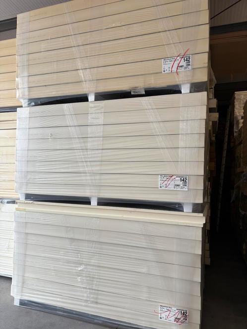 Pir 140 mm zeer mooie outlet partij - 240 x 120 cm - 400 m2, Doe-het-zelf en Verbouw, Isolatie en Afdichting, Nieuw, Hardschuim (Pir)