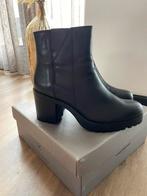 Laarsen Vagabond s 40, zwart, Kleding | Dames, Schoenen, Hoge laarzen, Zwart, Ophalen of Verzenden, Zo goed als nieuw