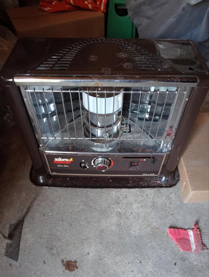 Zibro Kamin RCA-86A Petroleumkachel, Huis en Inrichting, Kachels, Gebruikt, Vrijstaand, Petroleumkachel, Overige brandstoffen