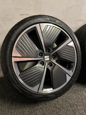 Originele Seat Leon FR 18 inch velgen incl zomerbanden beschikbaar voor biedingen