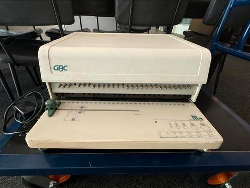 GBC 111 PM pons / inbindmachine, Diversen, Bureau-accessoires, Gebruikt, Ophalen