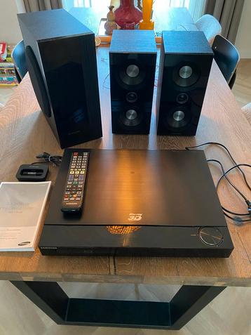 Samsung HT-C5800 Blu-ray Home Cinema - Weinig Gebruikt beschikbaar voor biedingen
