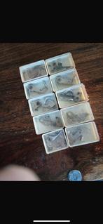 Contactpunten van oude brommers motors auto’s, Ophalen, Zo goed als nieuw